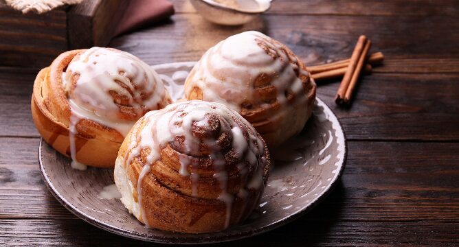 Picture of cinnamon rolls